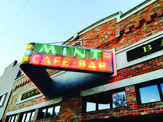Mint Cafe & Bar: $10 Gift Card